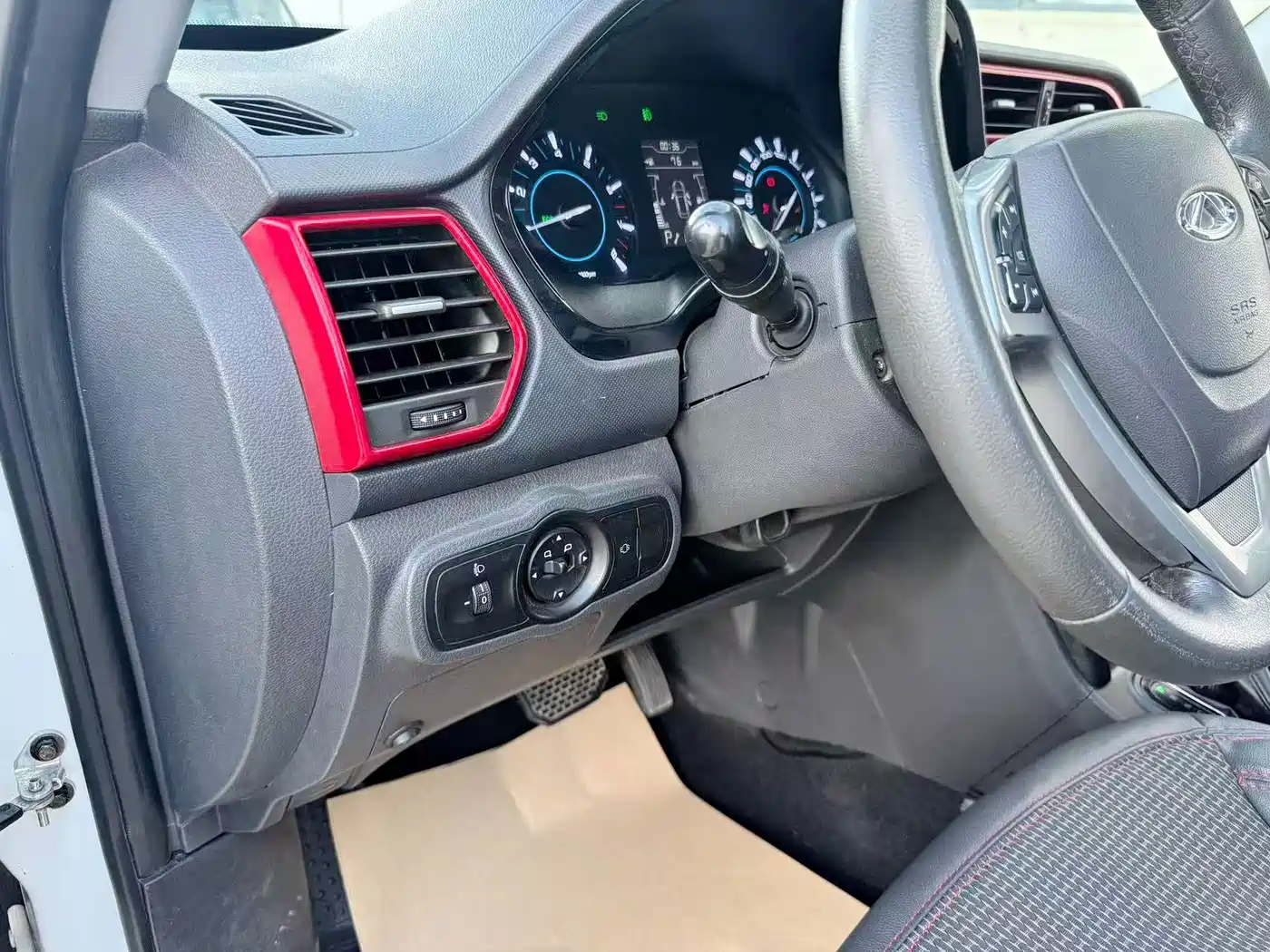 Chery Tiggo 3 2016 2016 1.6L CVT Smart Edition