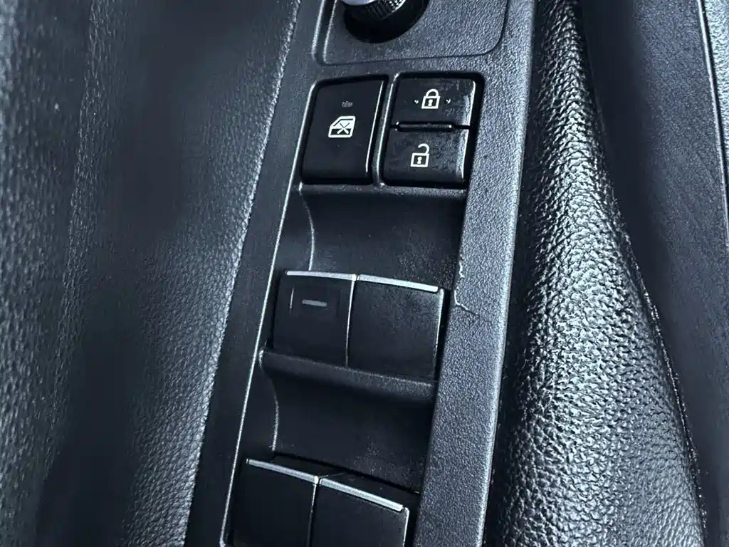 Toyota Corolla 2021 1.2T S-CVT Elite PLUS Edition фото 15