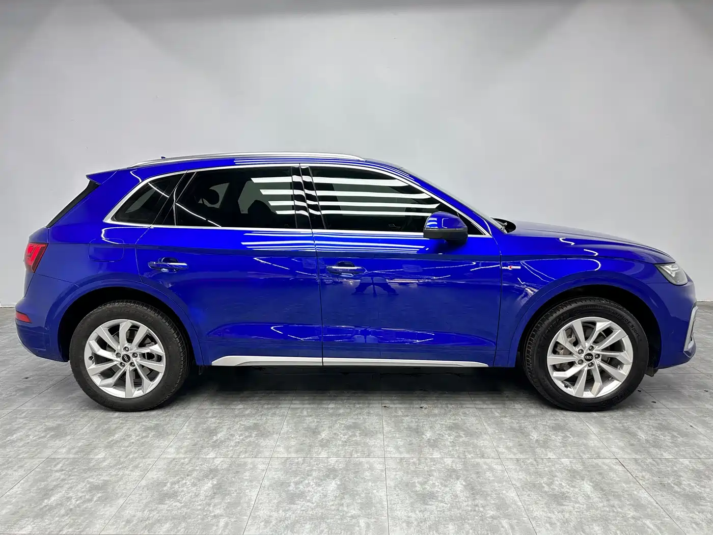 Audi Q5L 2021 40 TFSI Luxury Dynamic фото 9