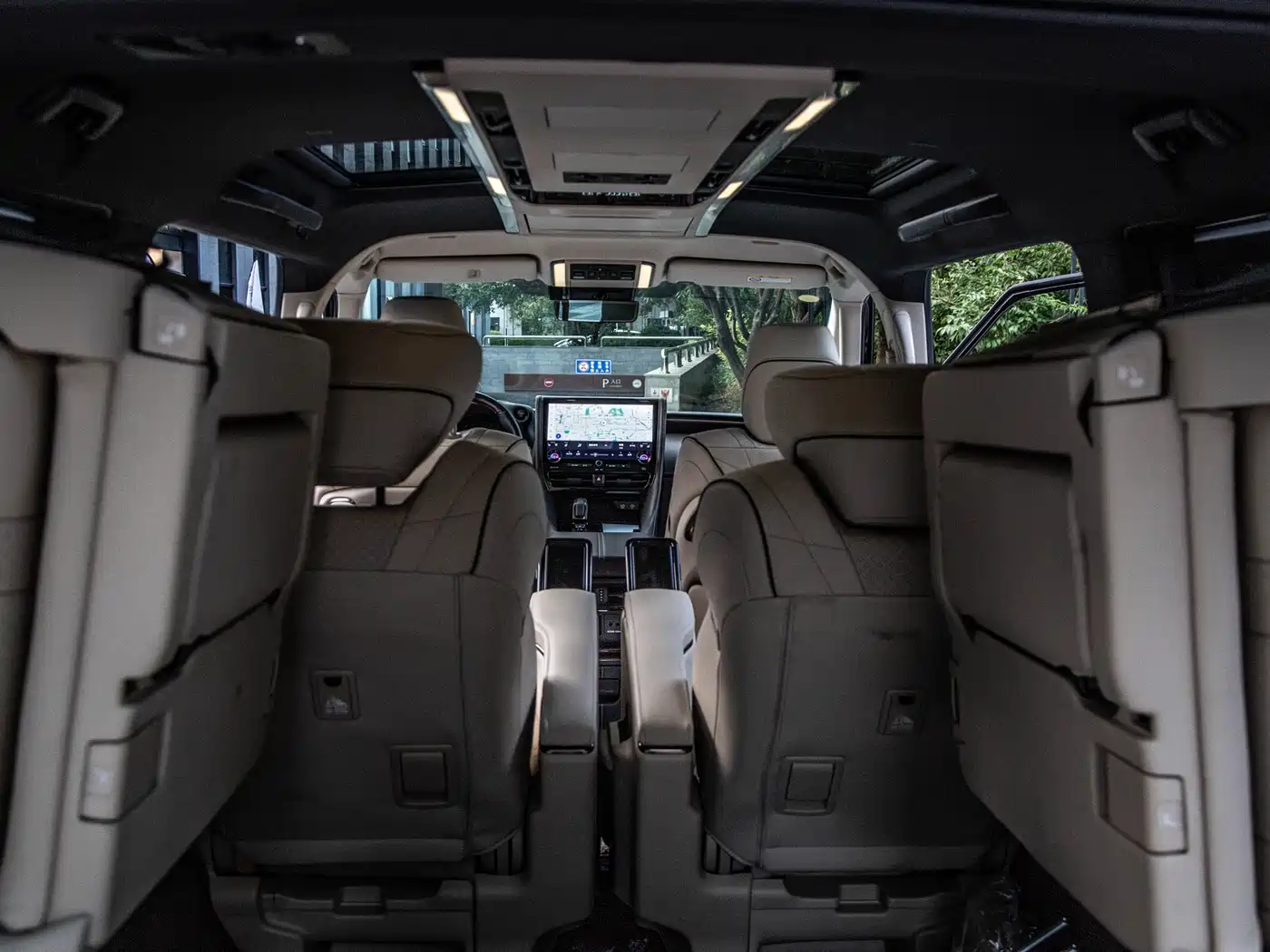 Toyota Alphard 2026 2024 Hybrid 2.5L Prestige Edition