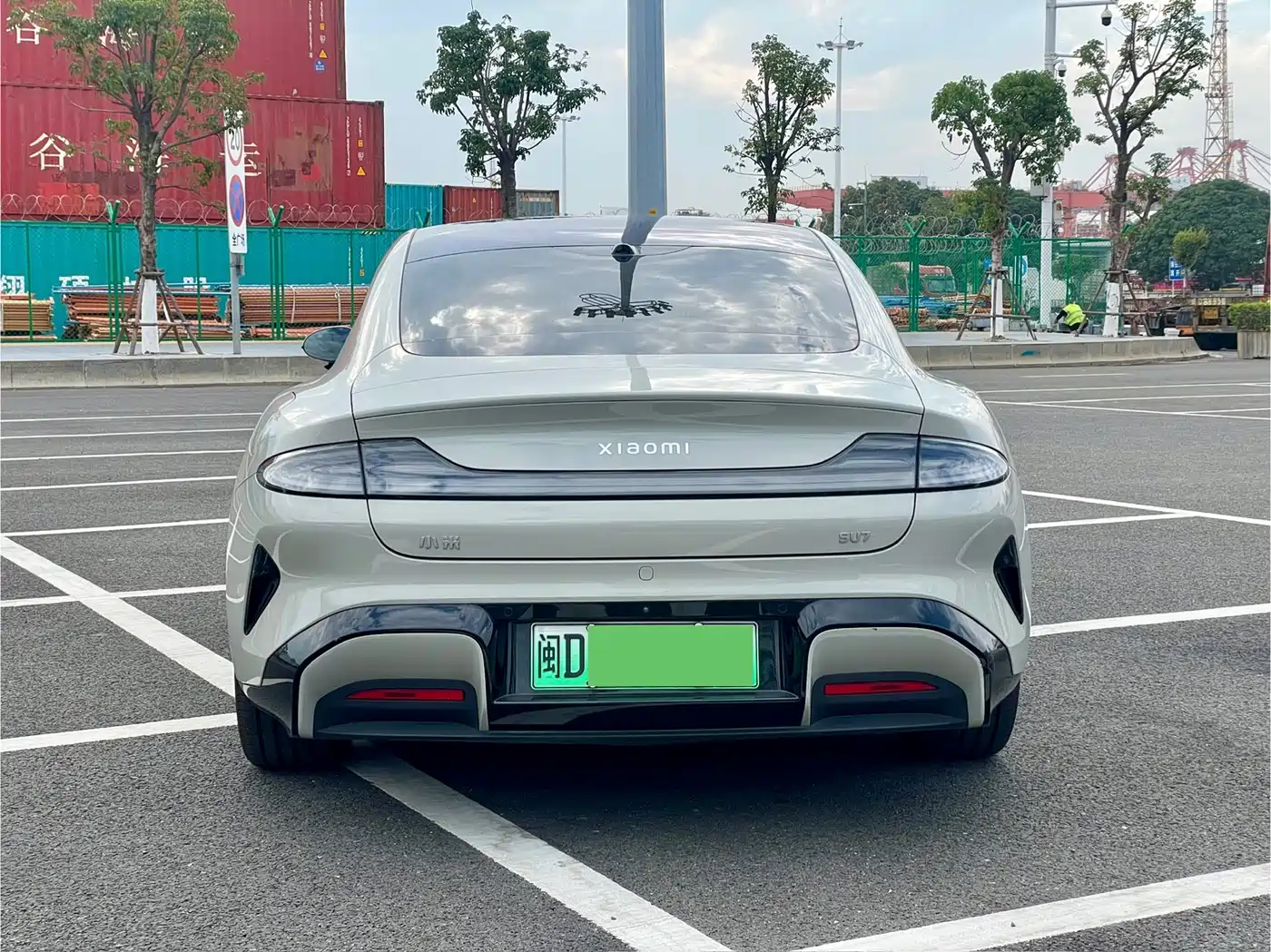 XIAOMI CAR XIAOMI SU7