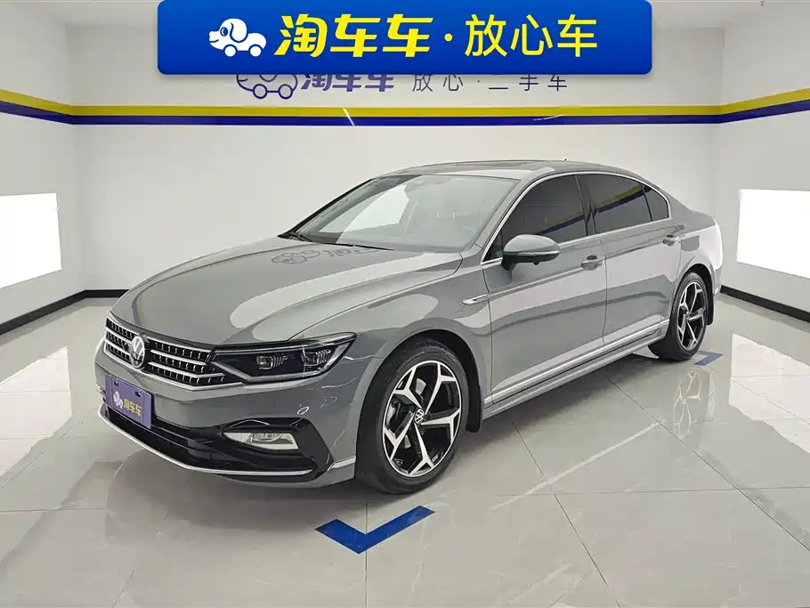 Volkswagen Magotan 2023 Model 2 Million Commemorative Edition 330TSI DSG Luxury
