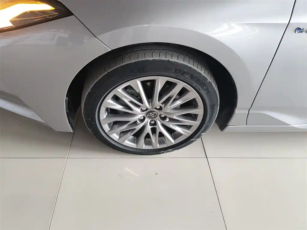 Toyota Avalon 2024 Hybrid 2.0L Luxury Edition фото 23