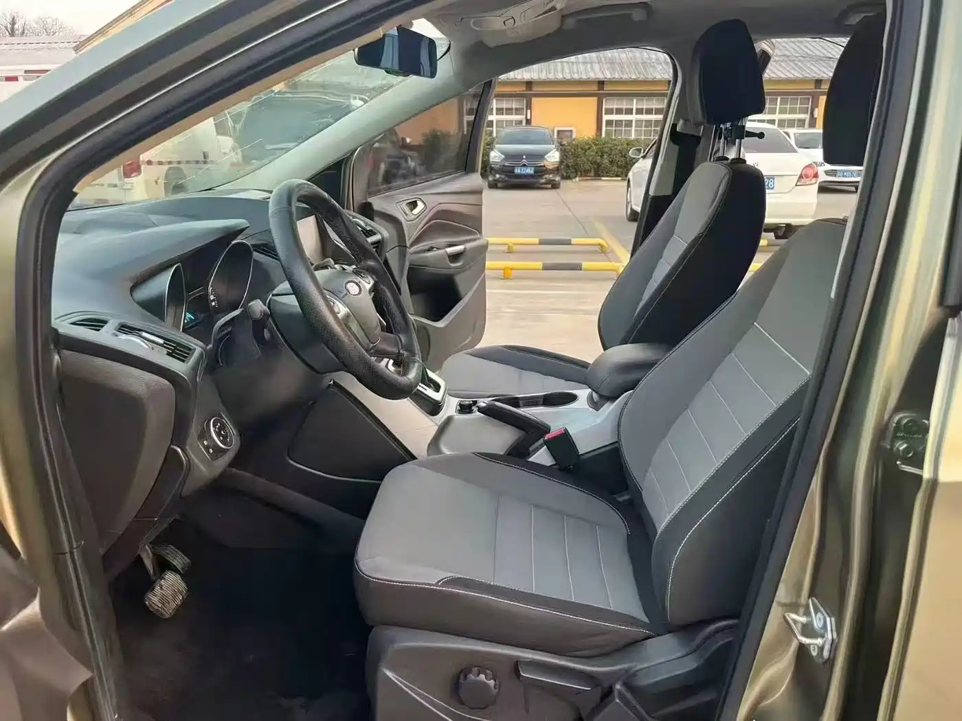 Photo 4 - Ford Kuga