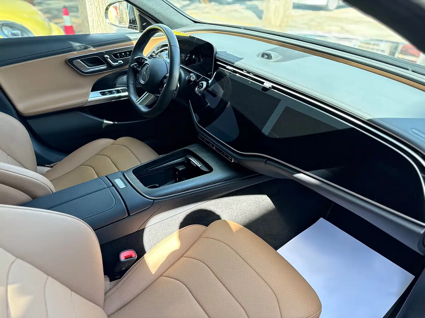 Mercedes-Benz E-Class 2024 Model E 300 L Luxury Sport фото 17