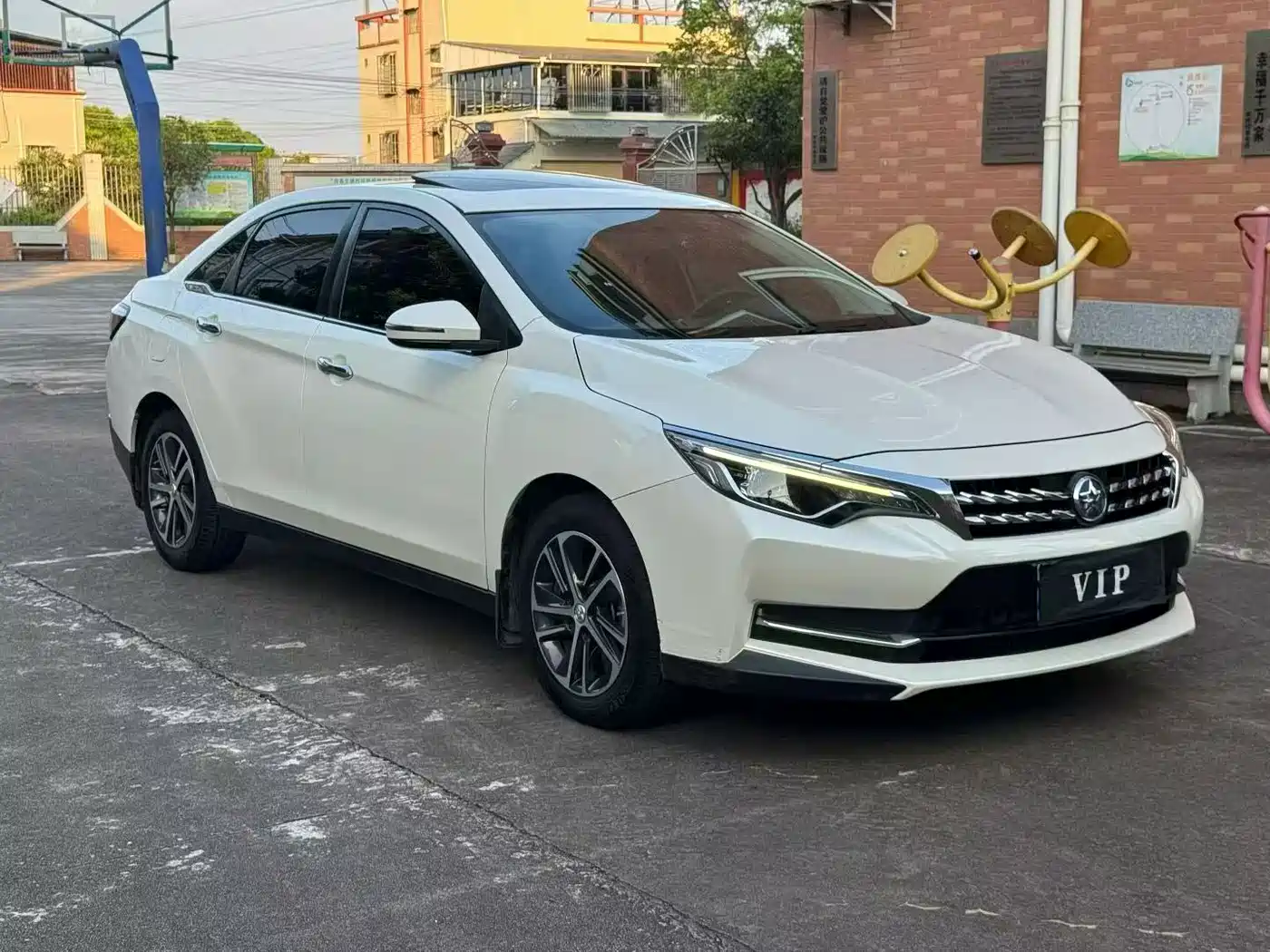 Venucia D60 2021 2020 1.6L XL CVT Delight Edition