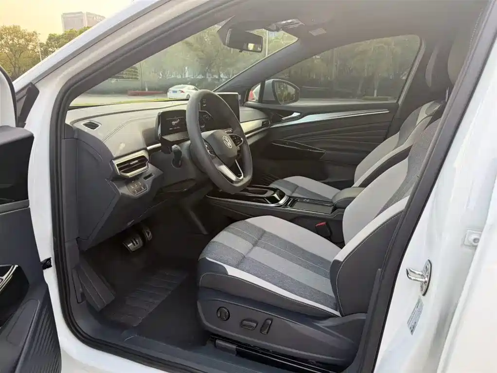 VOLKSWAGEN ID.4 CROZZ