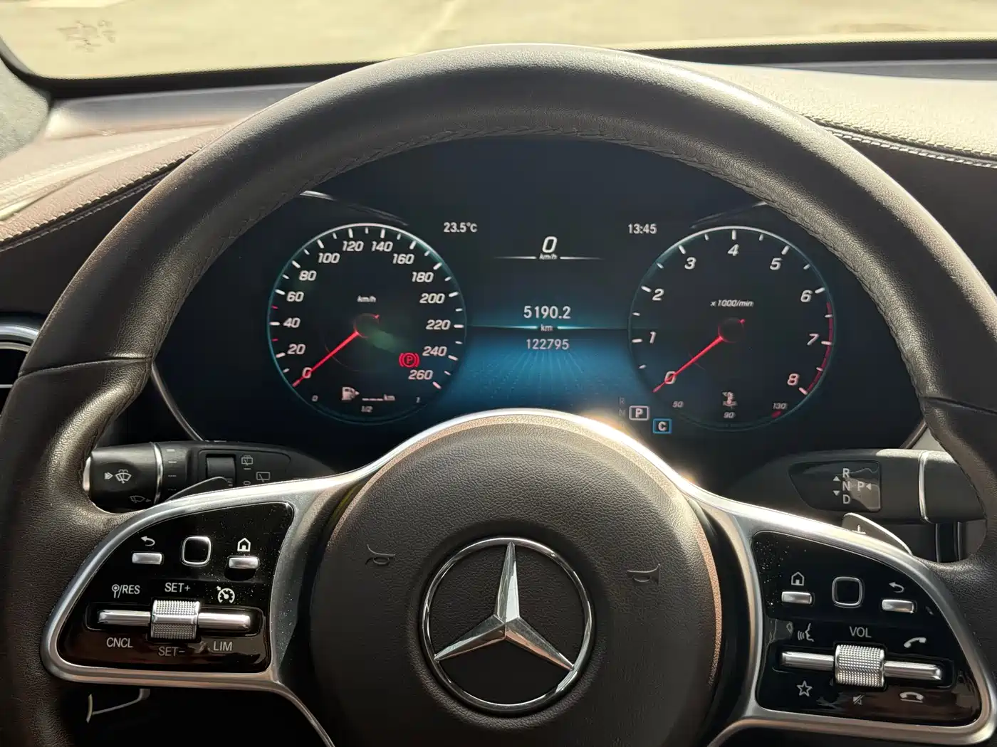 Mercedes-Benz GLC 2021 GLC 300 L 4MATIC Sporty фото 15
