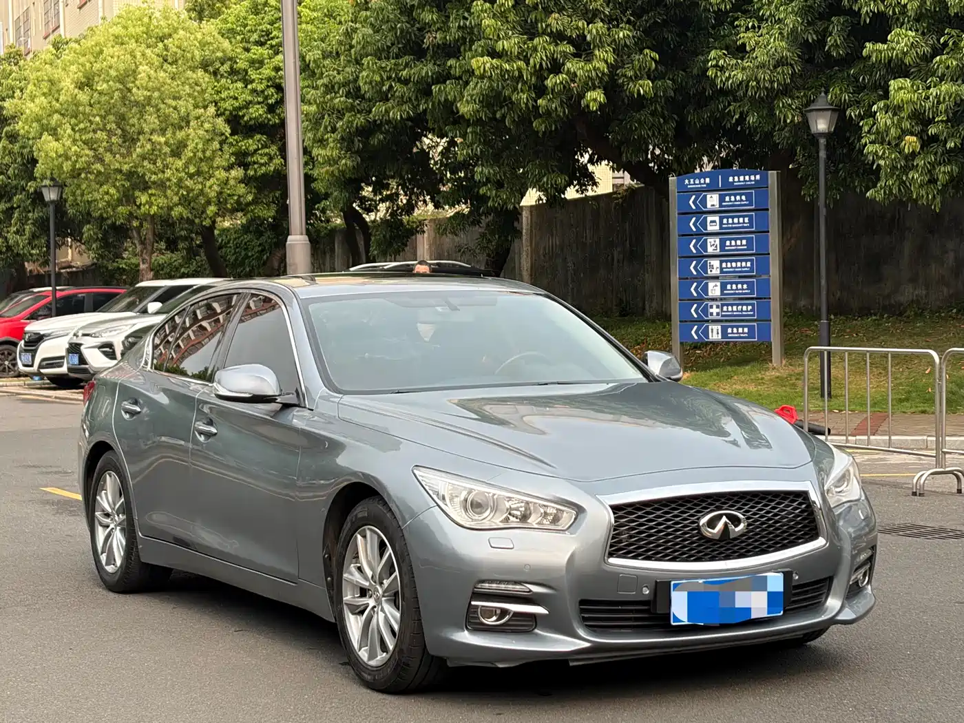 Infiniti Q50 2016 2014 2.0T Comfort Edition
