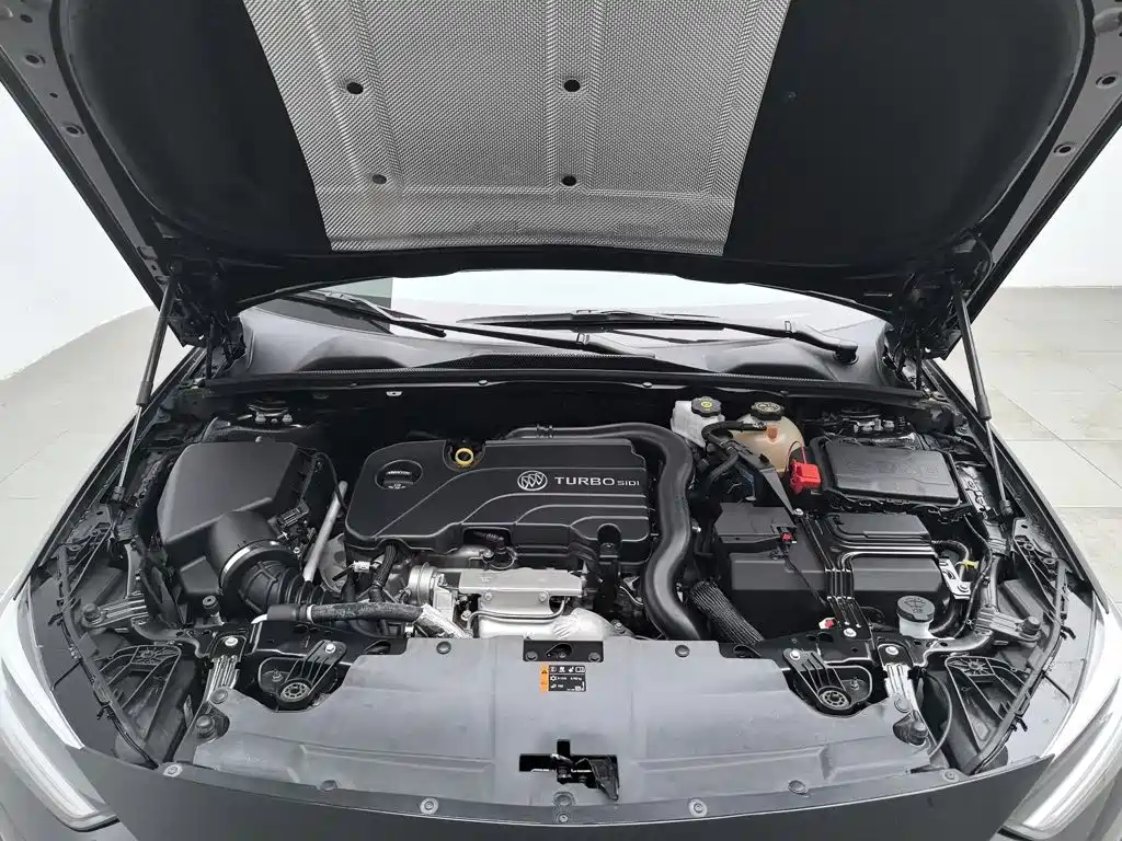 Фото 6 - Buick Regal