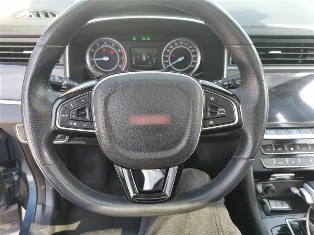 Sinotruk VGV VGV U70 2020 2020 1.5T Auto Smart Elite 5-seater