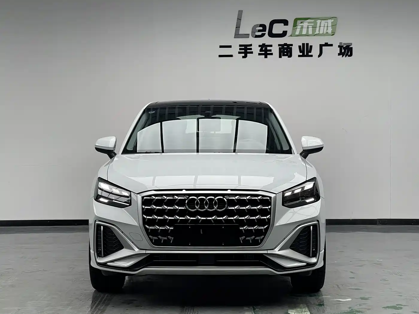 Audi Q2L 2026 2025 35TFSI Fashion Dynamic