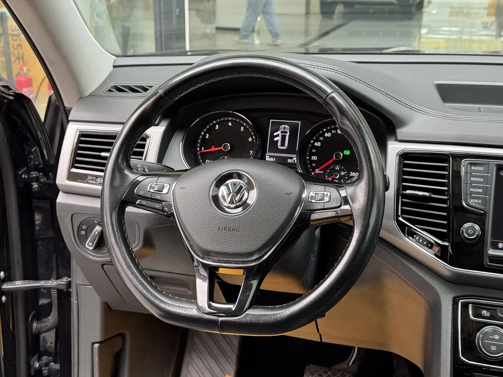 Фото 14 - Volkswagen Teramont