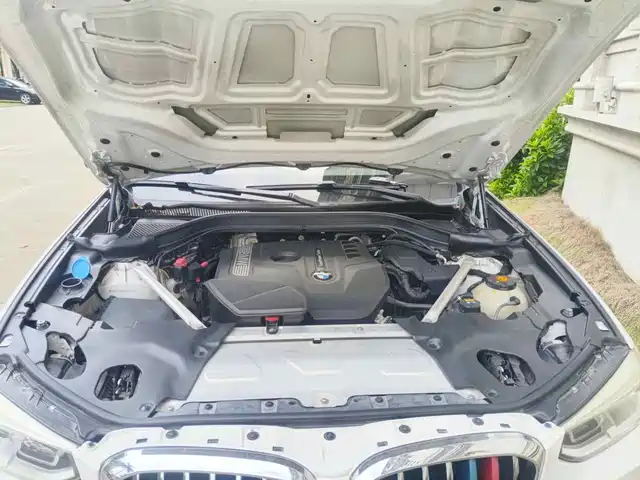 BMW X3 2019 xDrive28i Luxury Package — фото 3