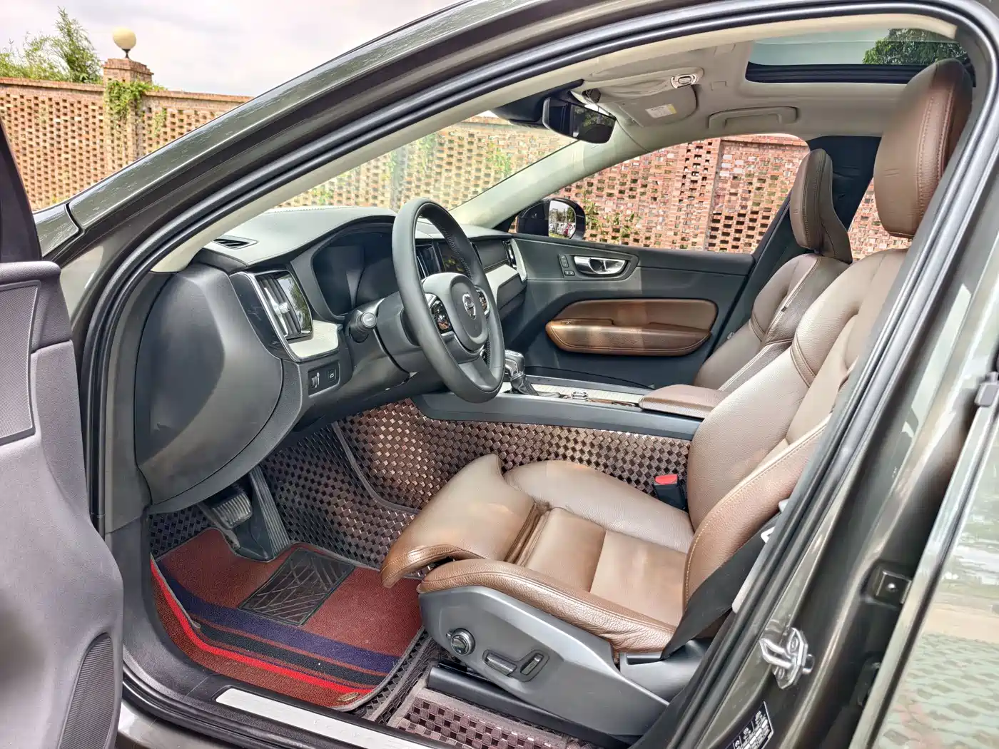 Volvo XC60 2020 T5 AWD Inscription Luxury Edition фото 4