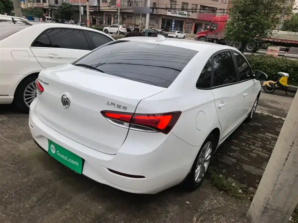 Buick Excelle 2019 15T DCT Connected Elite Type China VI фото 7