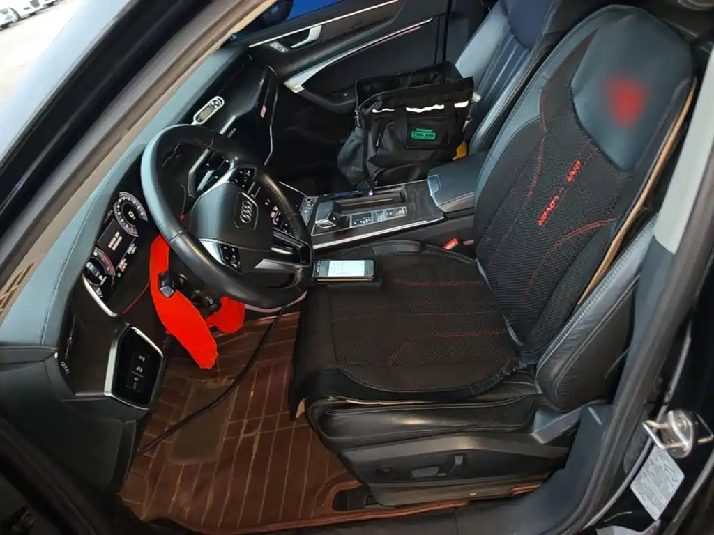 Photo 15 - Audi A6L