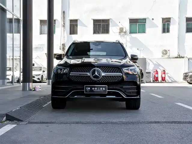 Mercedes-Benz GLE 2020 Facelift GLE 350 4MATIC Fashion — фото 2
