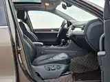 Фото 4 - Volkswagen Touareg