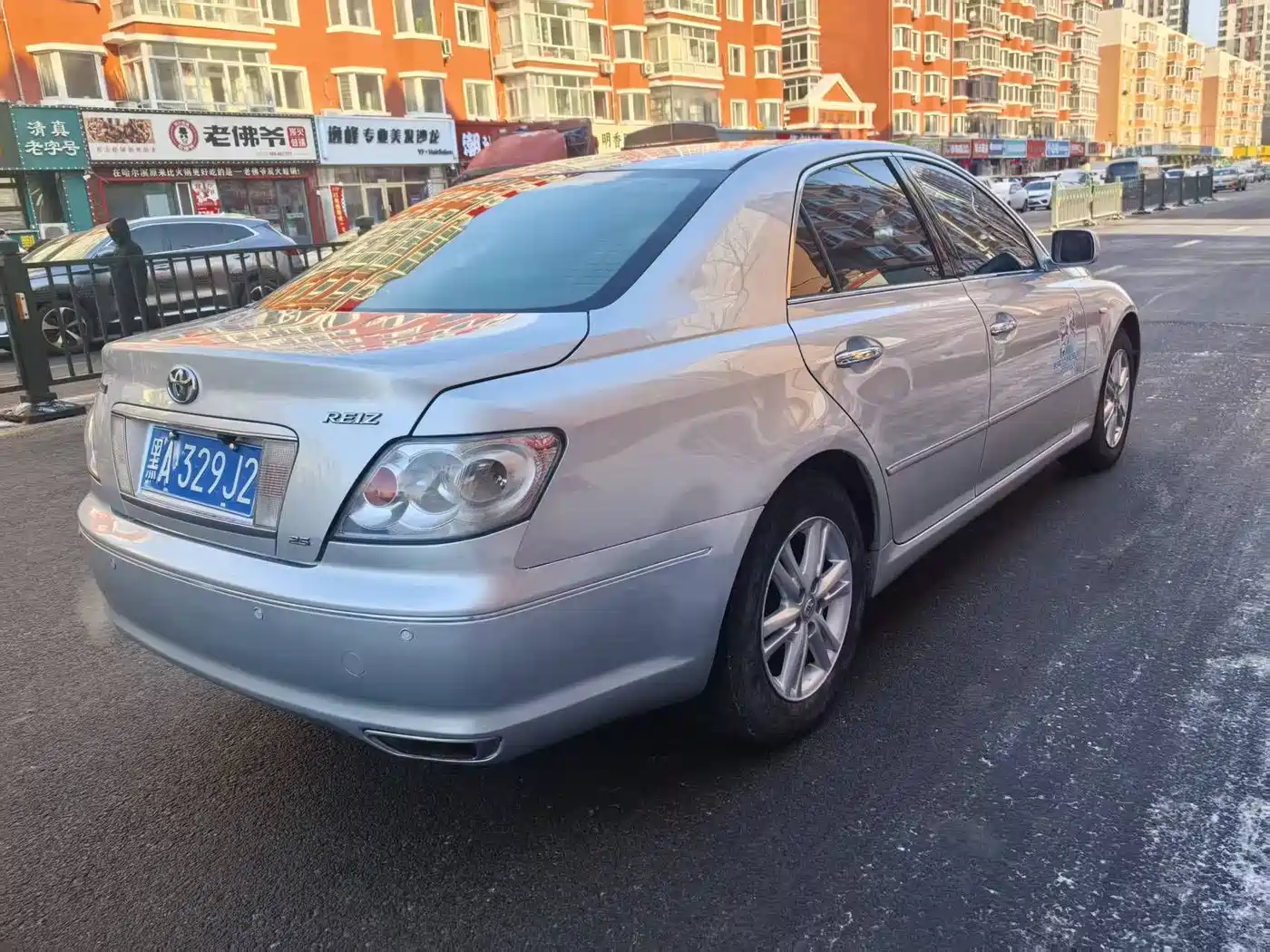 Toyota Reiz 2006 Model 2.5S Special Edition фото 4