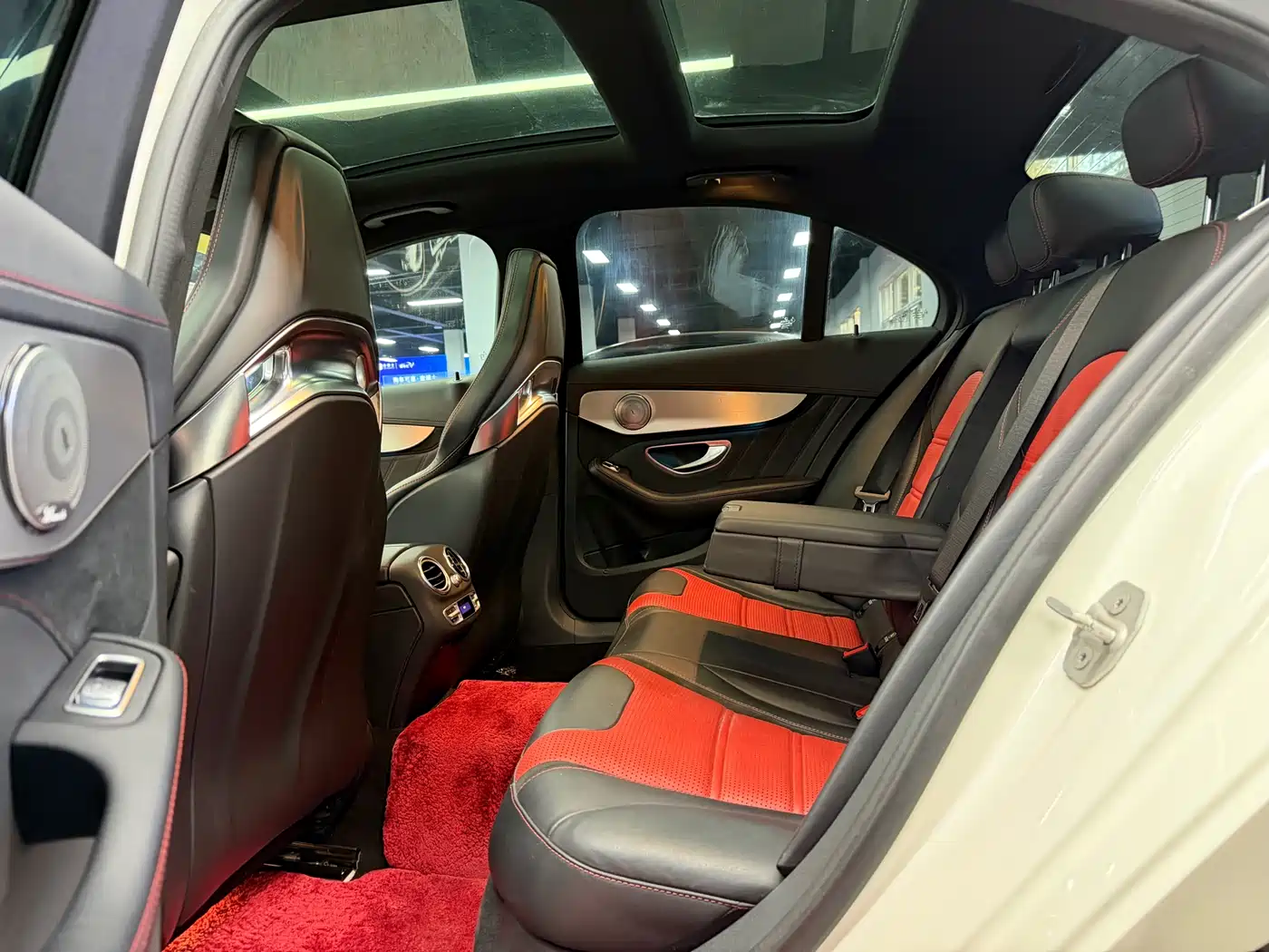 Mercedes-Benz C-Class AMG 2015 AMG C 63 фото 5