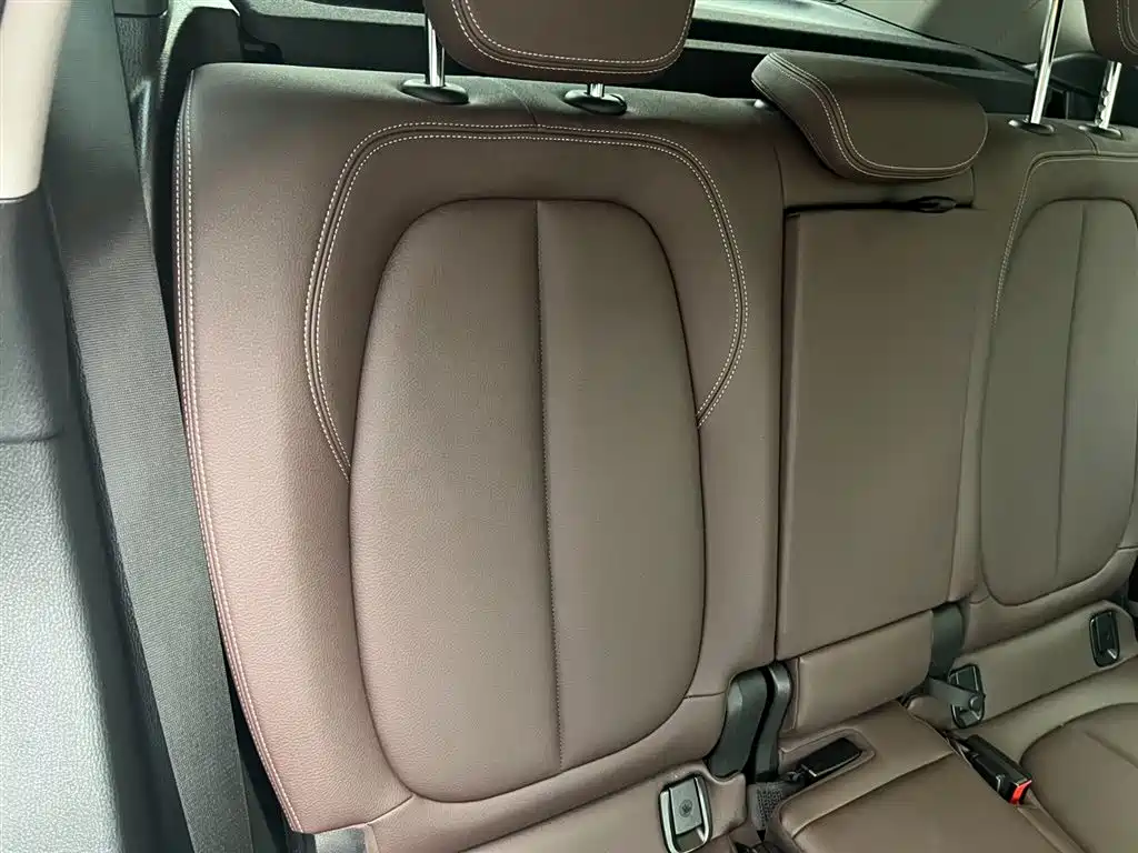 BMW X1 2021 Facelift sDrive20Li Premium фото 19