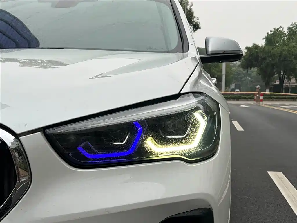 BMW X1 2021 Facelift sDrive20Li Premium фото 27