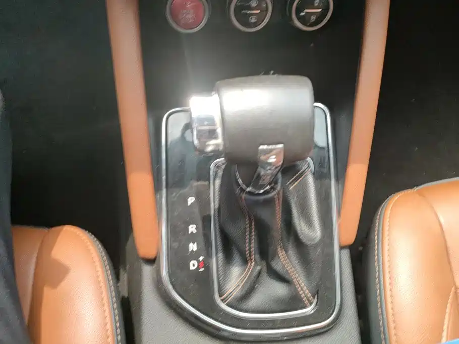 Changan Oshan Changan Oushang CX70 2017 2017 Facelift CX70T 1.5T Automatic Luxury Edition