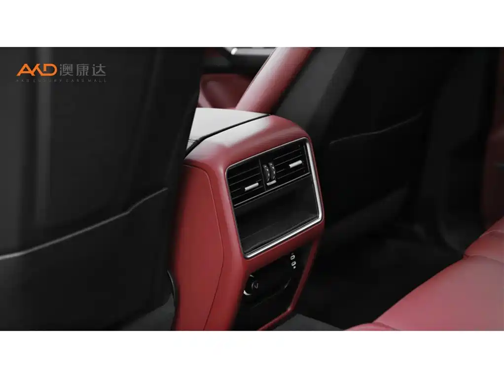 Porsche Cayenne New Energy 2021 Cayenne E-Hybrid 2.0T фото 9