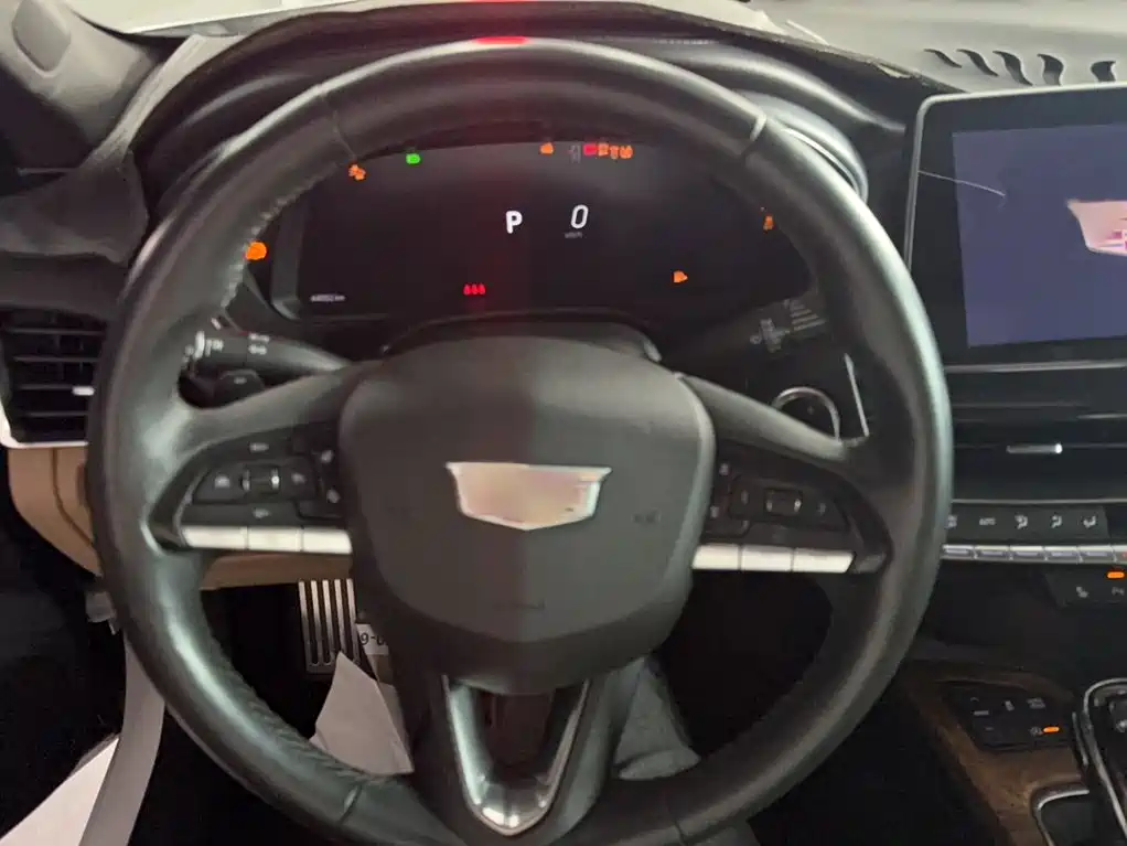 CADILLAC CT5