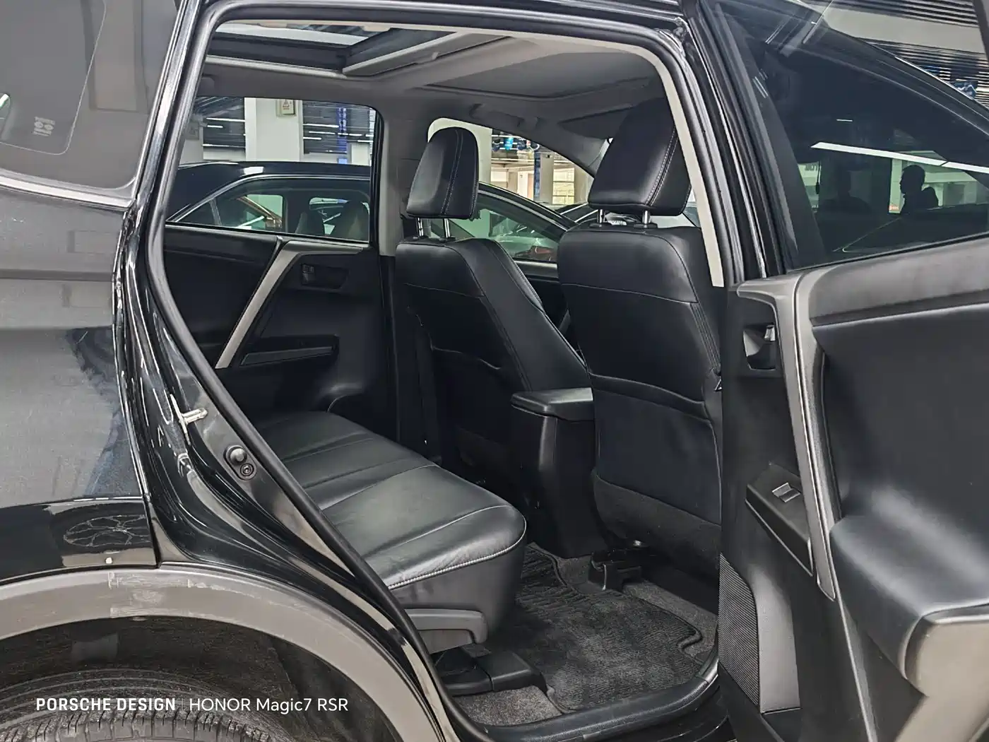Toyota RAV4 Rongfang 2018 2.5L Automatic 4WD Elite i Edition фото 7