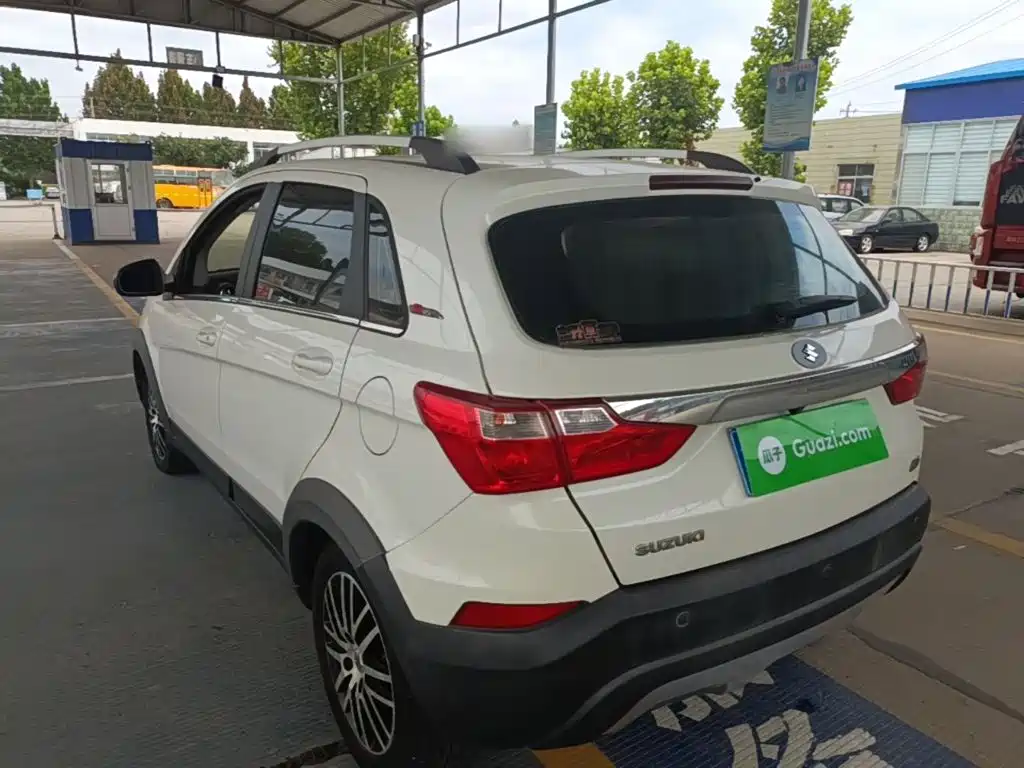 BAIC Changhe Q25 2017 2017 1.5L Automatic Smart Edition