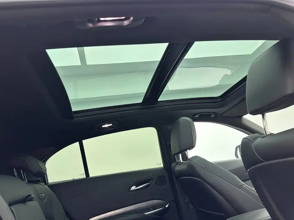 Cadillac XT4 2024 2024 28T 2WD Luxury