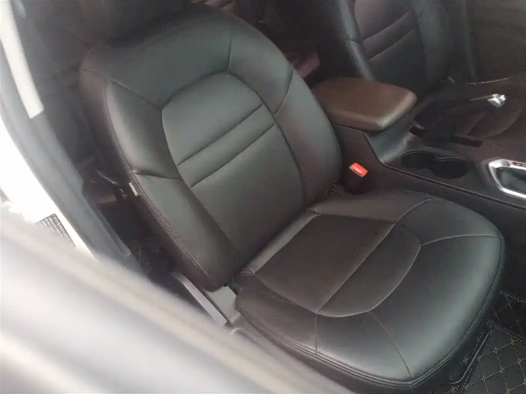 GAC Trumpchi Trumpchi GS4 2015 200T G-DCT Elite Edition фото 25
