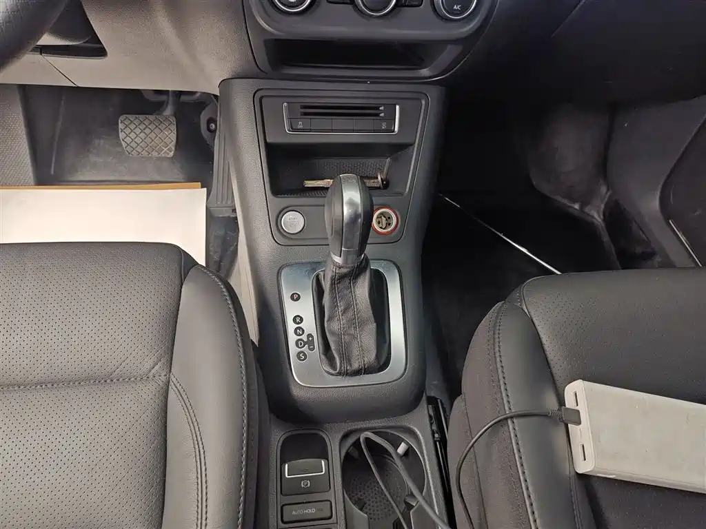 Volkswagen Tiguan 2015 1.8TSI Automatic 2WD Highline фото 10