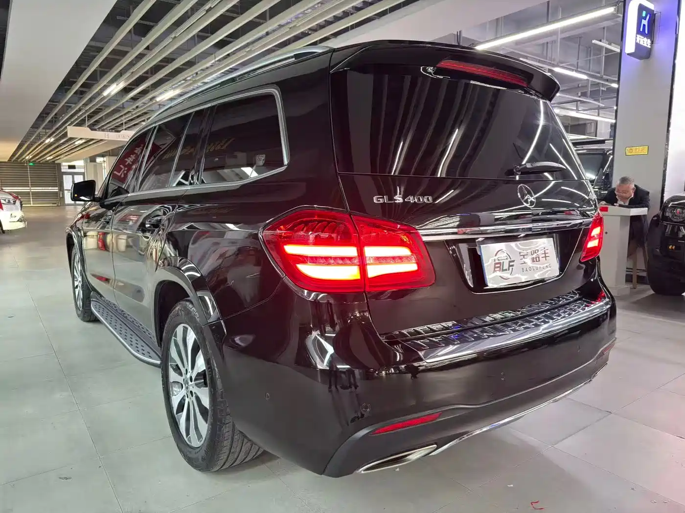Mercedes-Benz GLS 2019 GLS 400 4MATIC Dynamic Collector's Edition фото 14