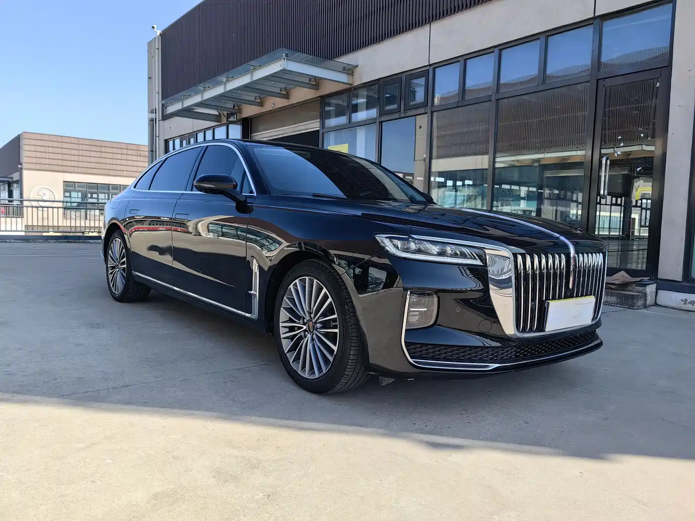 Hongqi H9 2020 2.0T Smart Connection Qi Xiang Edition фото 2