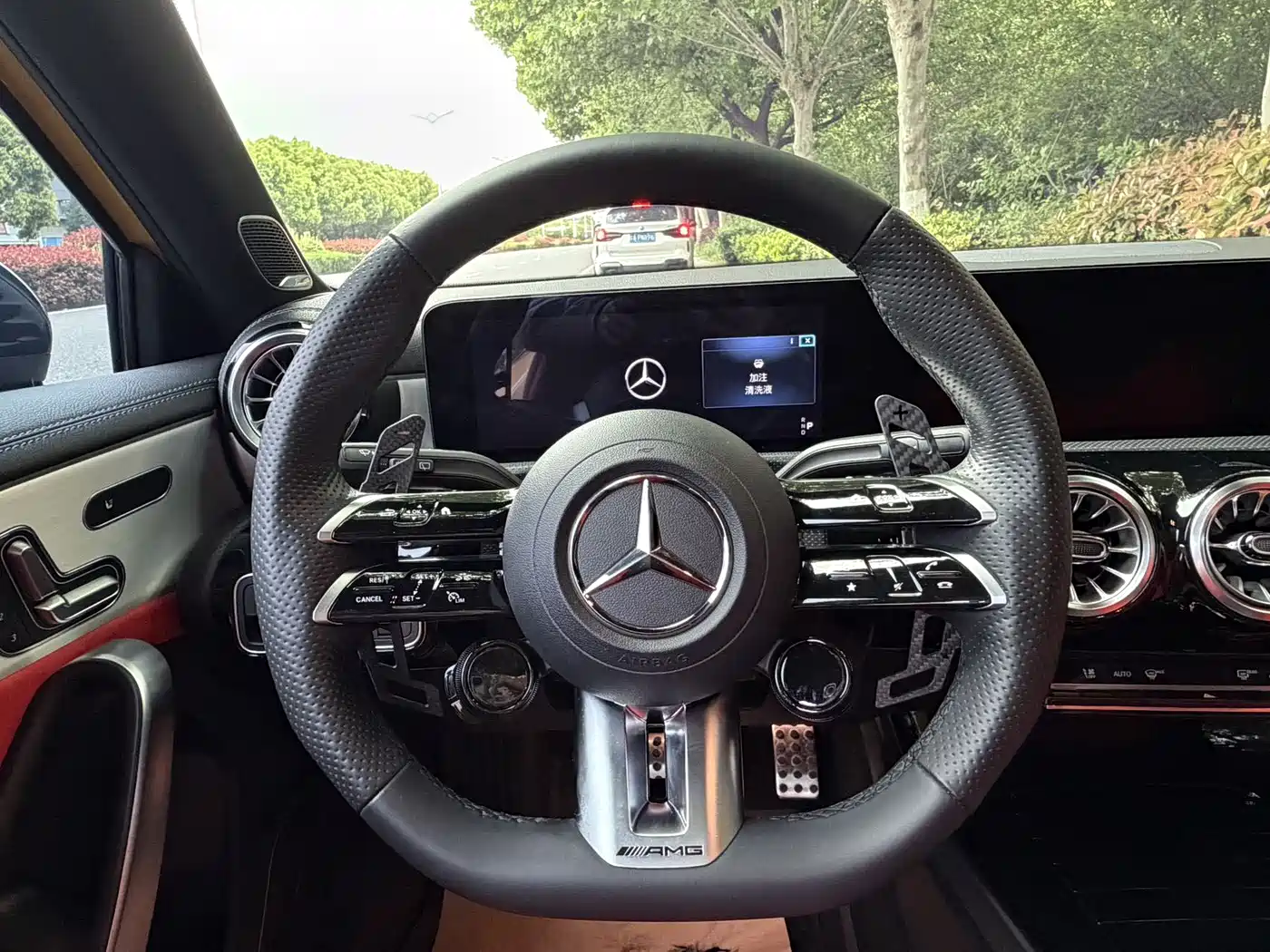 Mercedes-Benz A-Class AMG (Import) 2024 AMG A 35 4MATIC фото 13