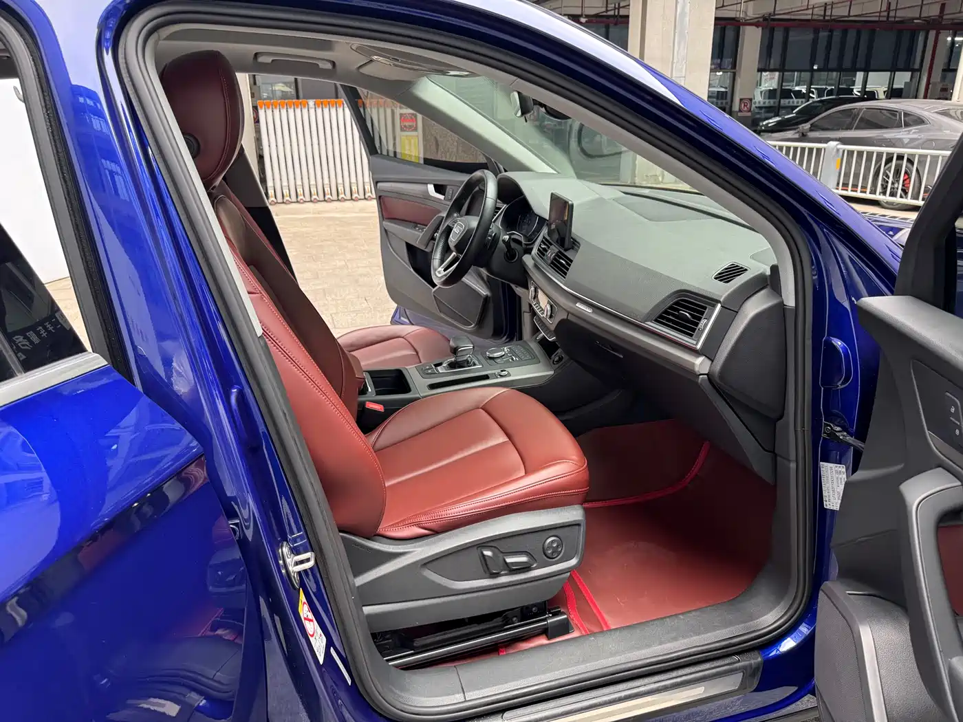 Audi Q5L 2020 Facelift 40 TFSI Honor Progressive фото 11