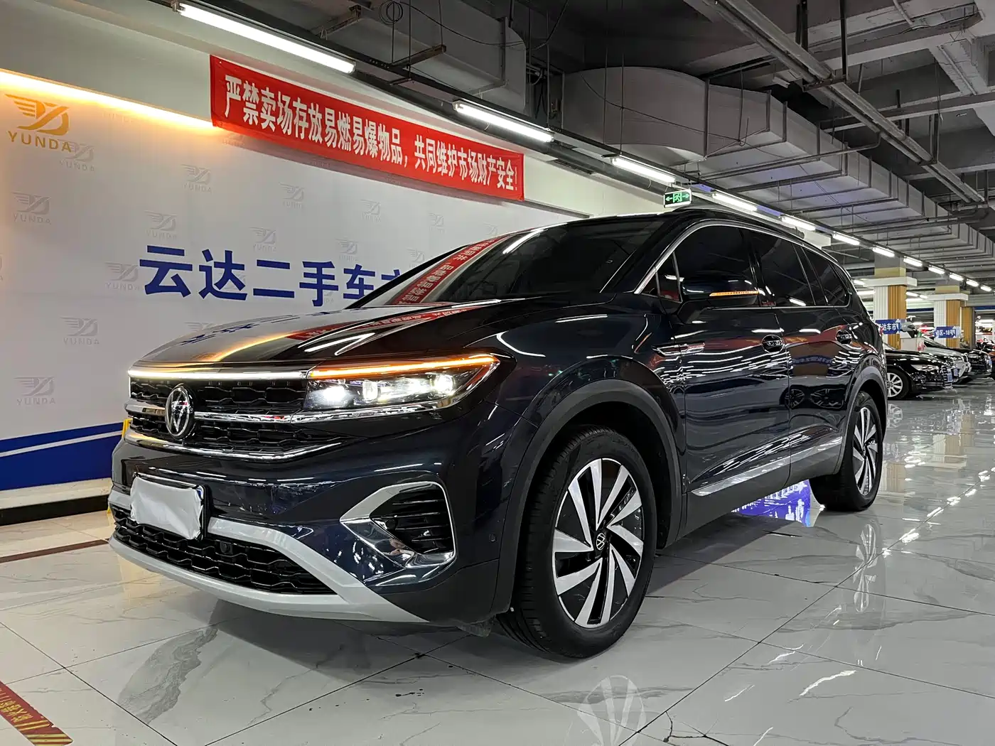 Volkswagen Talagon 2021 380TSI 4WD Luxury Premium Edition Pro фото 2