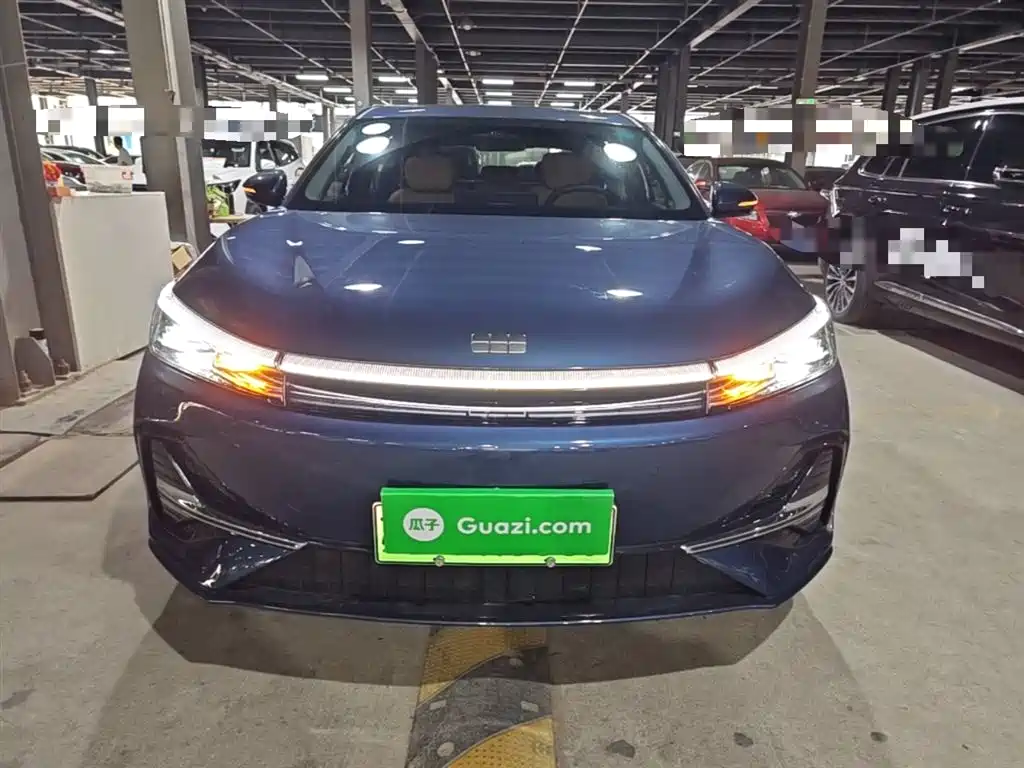 Geely Galaxy Galaxy A7 2025 EM-i фото 3