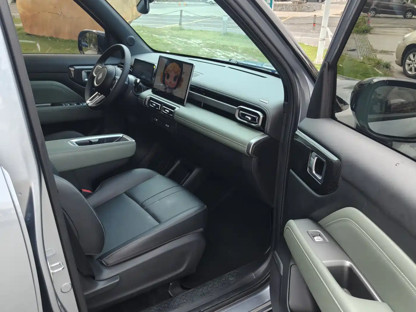 BAOJUN YUE ALSO PLUS