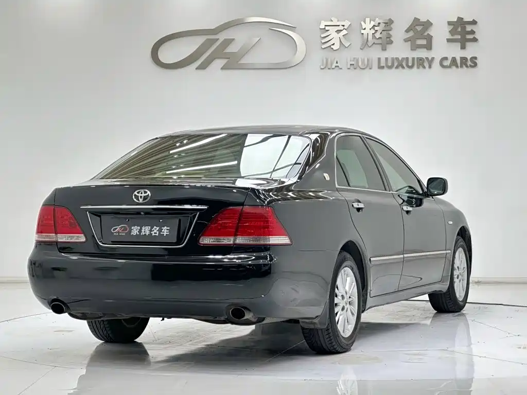 Toyota Crown 2005 2005 Model 3.0L Royal Saloon