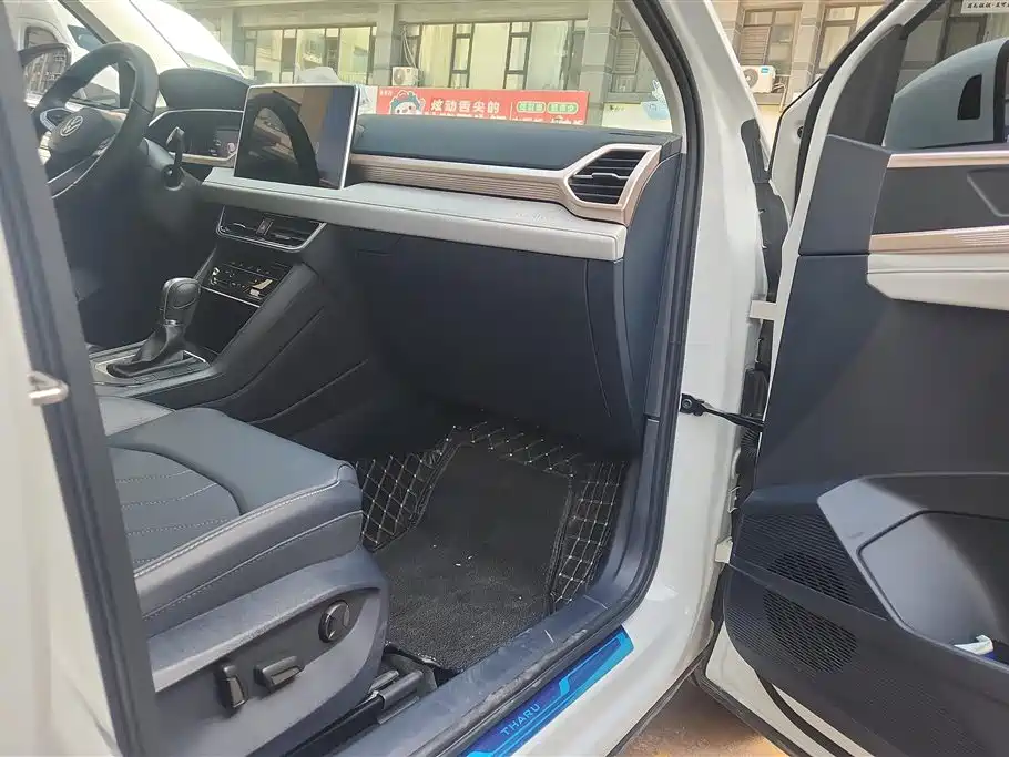 Volkswagen Tharu 2024 300TSI 2WD Full Moon Edition фото 8