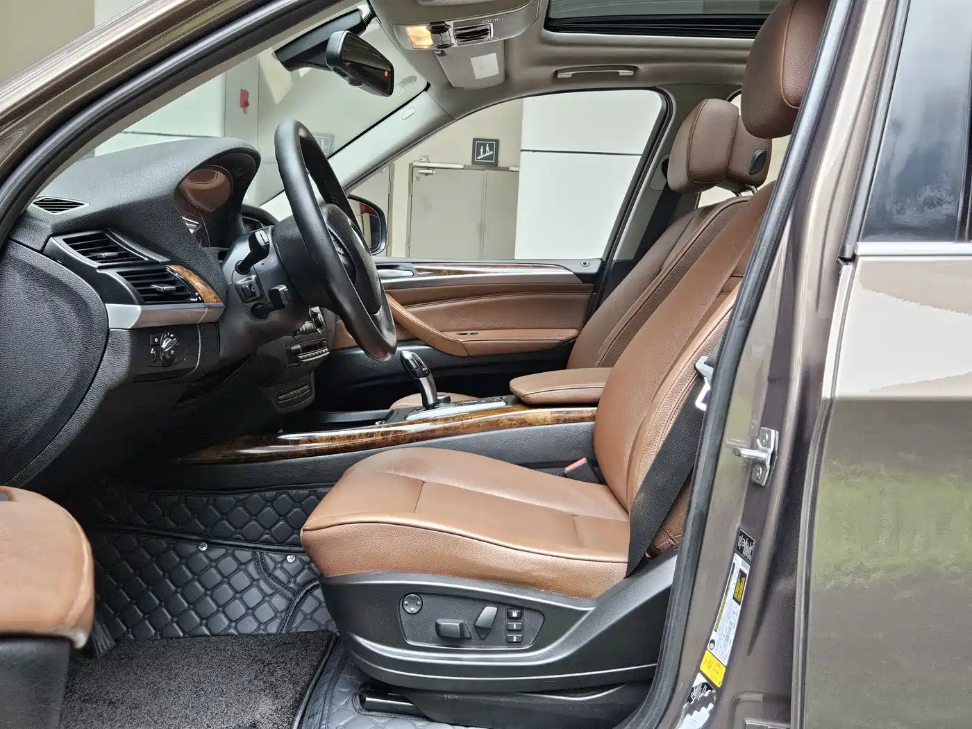 BMW X5 (Import) фото 6