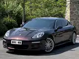 Фото 2 - Porsche Panamera