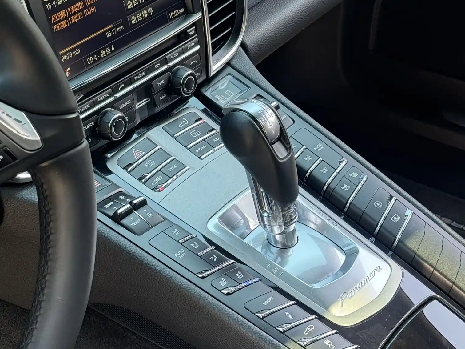 Фото 12 - Porsche Panamera