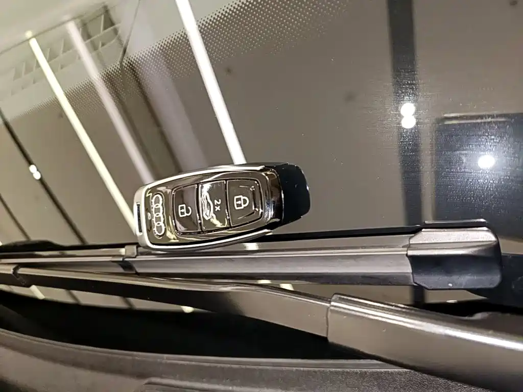 Photo 9 - Audi A6L