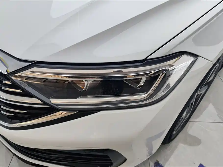Volkswagen Sagitar 2024 300TSI DSG Surpass Edition фото 5