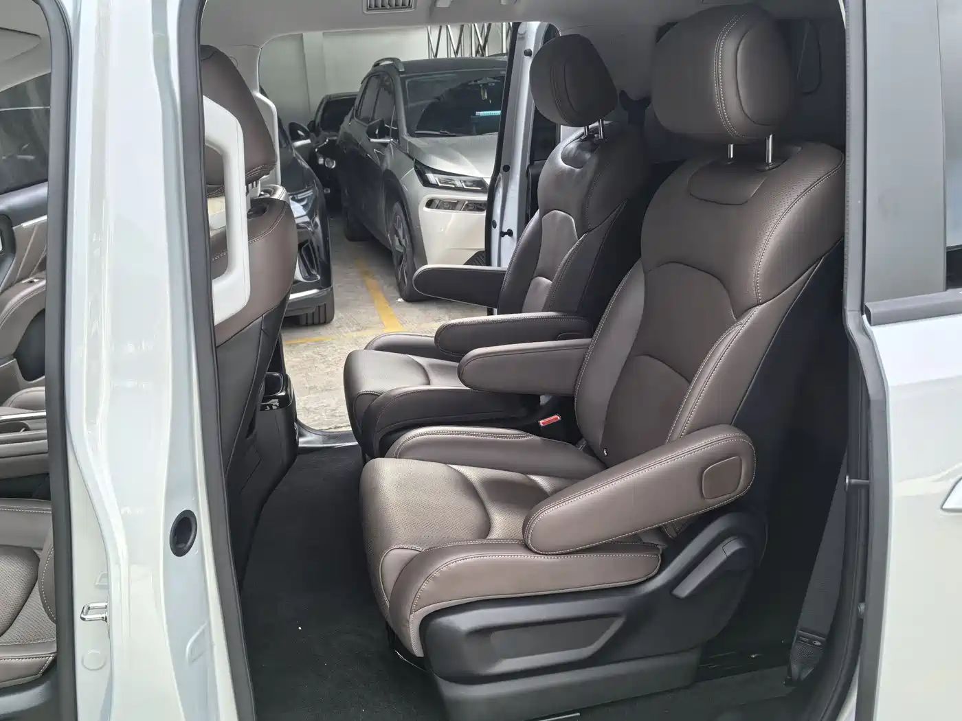 Wuling Motors Xingguang 730 New Energy 2025 Model Pure Electric Base Version фото 5